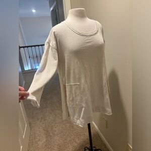 FREE PEOPLE-tunic length/longer back- side slit- Raw edge vintage look-Sz small